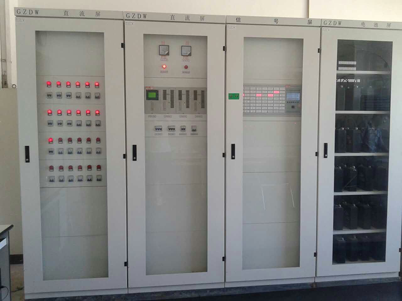 欧式箱变、低压配电箱、美式箱变、开闭站、直流屏、信号屏、油浸变压器、干式变压器和铠装移开式金属封闭开关设备（KYN28-12）